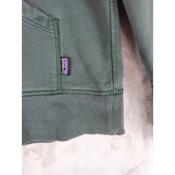 Patagonia Sweatshirt‎ Mens Medium Flying Fish Green Hoodie Pullover Sweatshirt - Picture 3 of 8